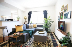 South Beach Free Parking Family & Pet Friendly Walk to Beach & Bay
